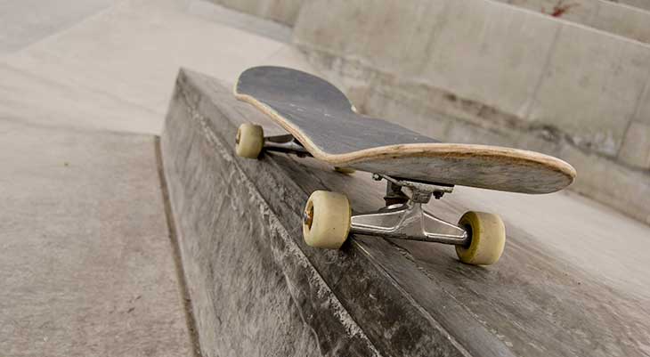 How‌ ‌Long‌ ‌Do‌ ‌Skateboards‌ ‌Last?‌ ‌When‌‌ Should‌ ‌I‌ ‌Replace‌ ‌It?‌