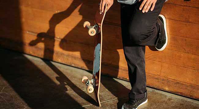 Top 11 Best Skateboards For Beginners of 2023 (Tested)