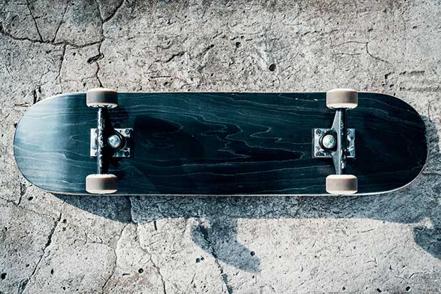 how to choose your first skateboard