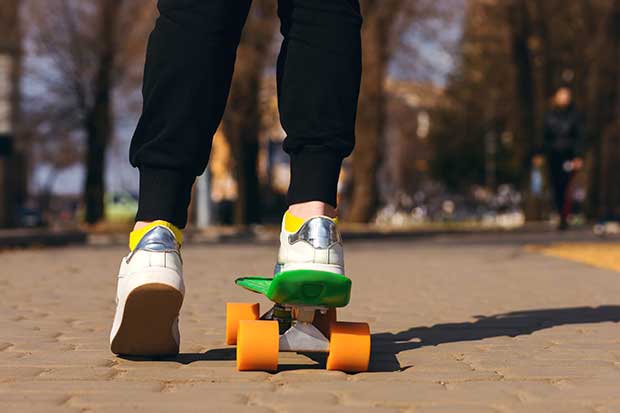 how to ride penny board for beginners