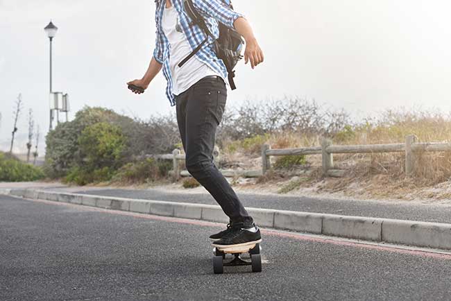 how much does an electric skateboard cost